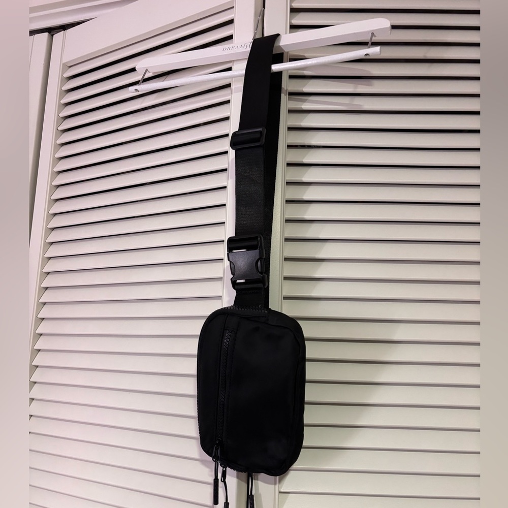 Black Crossbody Bag